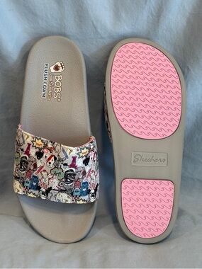 Skechers Kids Gray Slide Sandals with Pink Outsole Panels and Graphic Strap